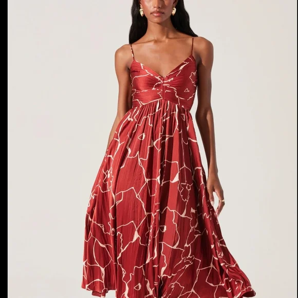 Astr | Dresses | Newnotags Astr The Label Rust Cream Sundress Midi Left  Strap Is Loose | Poshmark